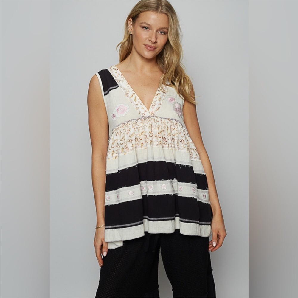 POL Black and Cream Striped Tunic Top